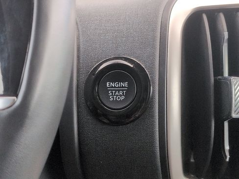 Certified 2025 Ford Expedition Active AWD/4WD image 28