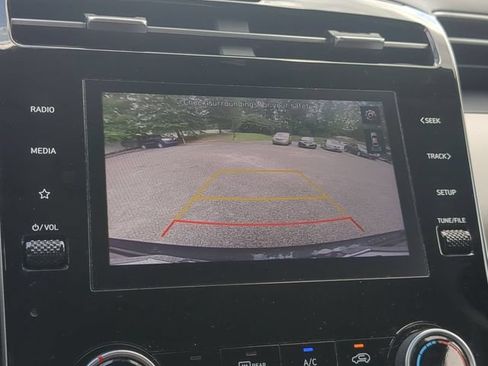Used 2024 Hyundai Tucson SE FWD image 19