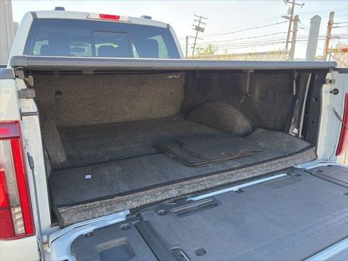 Used 2024 Ford F150 Lariat w/ Equipment Group 502A High image 6