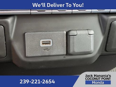 Used 2020 Chevrolet Silverado 1500 Custom w/ Custom Value Package RWD image 21