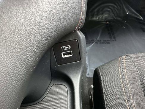 Used 2023 Honda HR-V Sport image 20