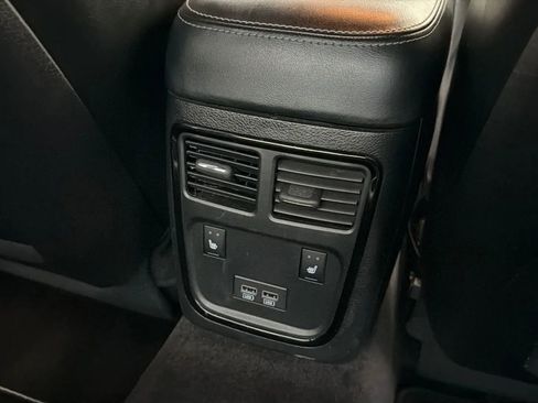 Used 2018 Dodge Charger R/T w/ Plus Group image 12