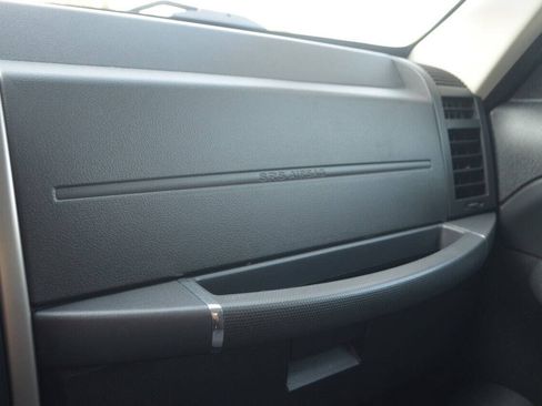 Used 2012 Jeep Liberty Sport image 37