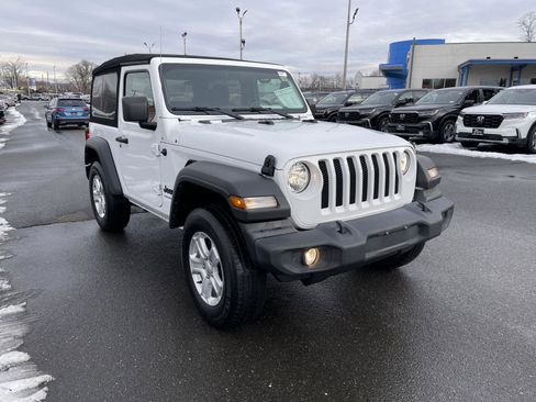 Used 2022 Jeep Wrangler Sport S image 1