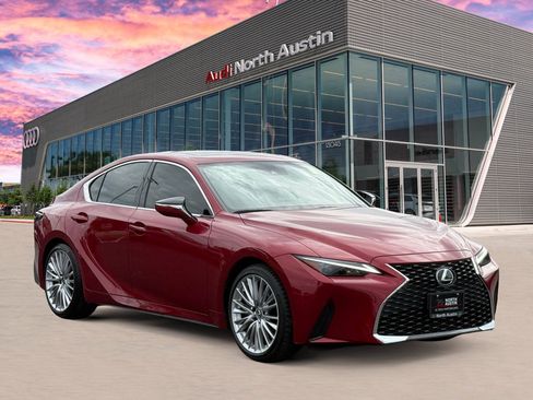 Used 2023 Lexus IS 300 w/ Premium Package RWD image 3