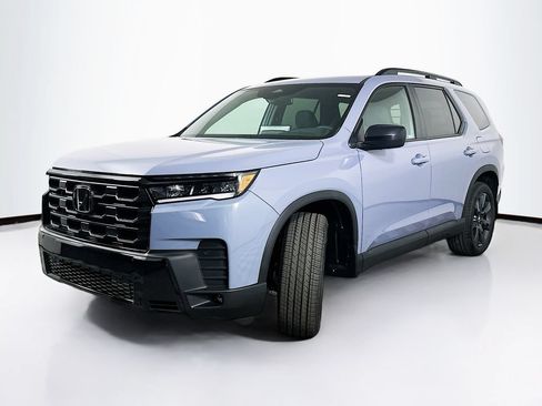 Used 2026 Honda Pilot Sport image 1
