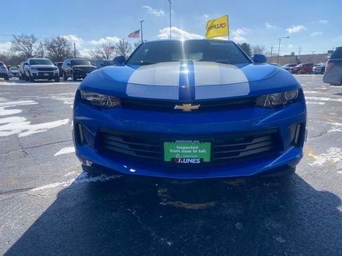 Used 2017 Chevrolet Camaro LT w/ Technology Package image 15