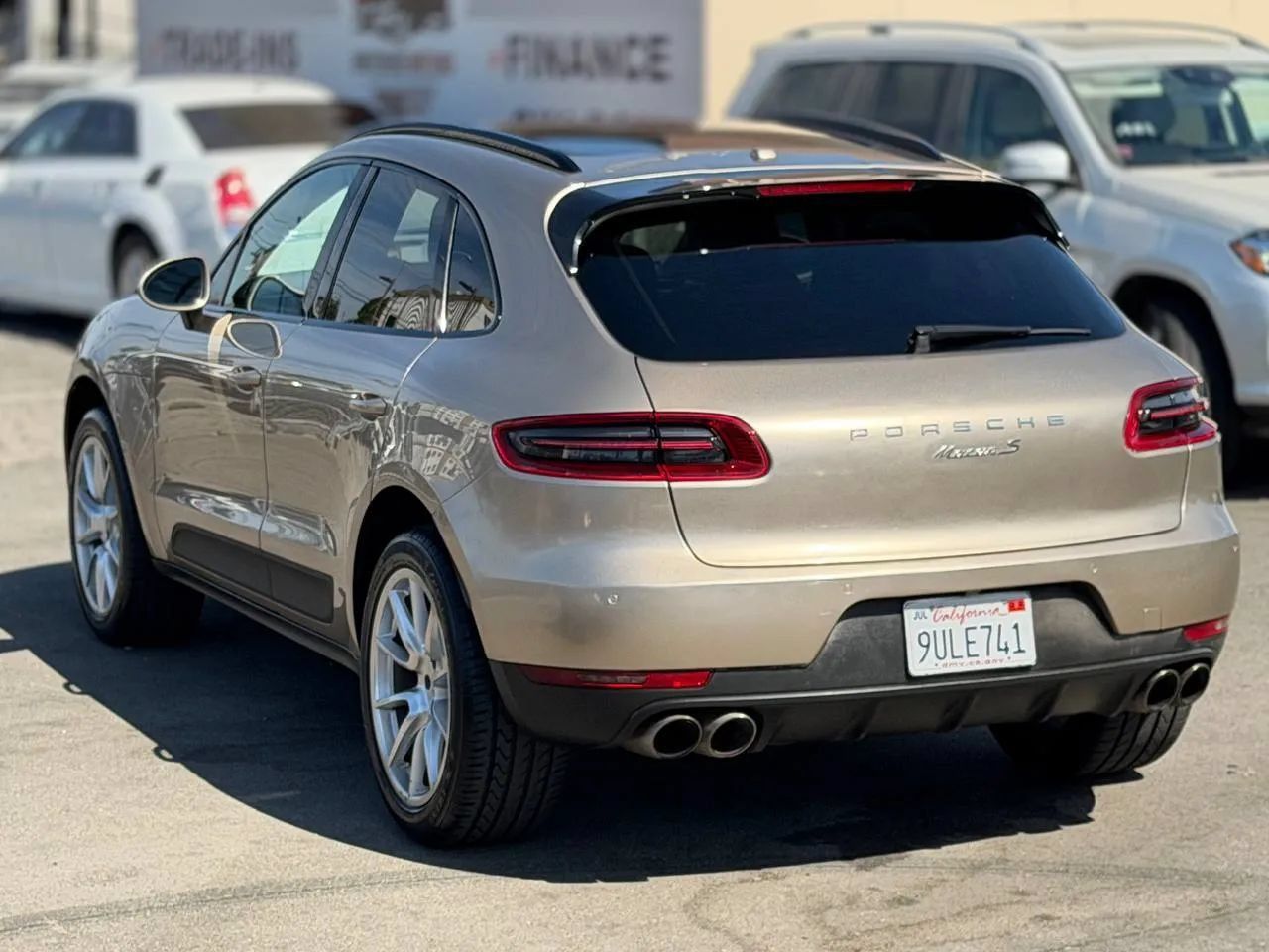 Used 2016 Porsche Macan S AWD/4WD image 12