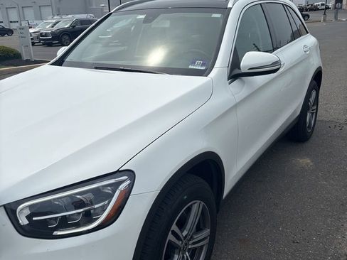 Used 2020 Mercedes-Benz GLC 300 4MATIC image 1