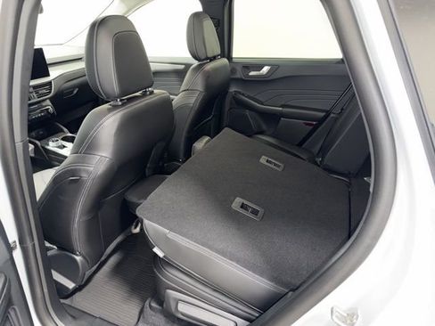 New 2026 Ford Escape SE w/ PHEV Premium Package image 37