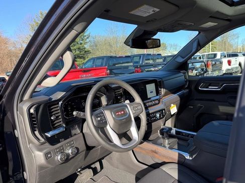 New 2026 GMC Sierra 1500 SLT w/ SLT Premium Plus Package image 12