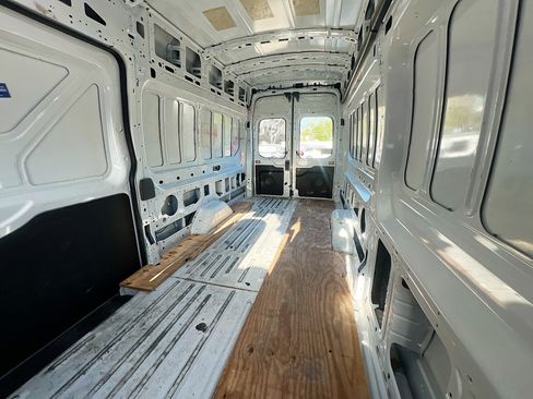 Used 2022 Ford Transit 350 148 High Roof Extended RWD image 29