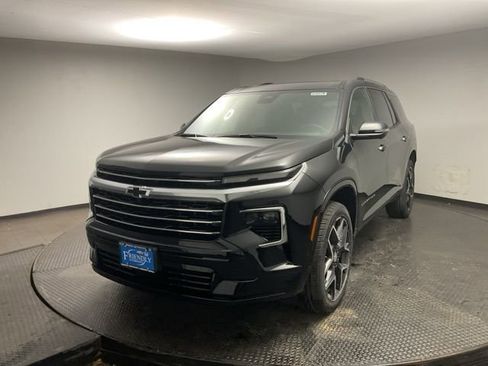 New 2026 Chevrolet Traverse High Country w/ LPO, Floor Liner Package image 3