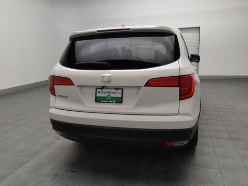 Used 2017 Honda Pilot EX image 7