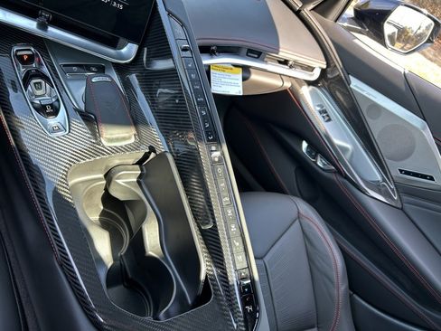 Used 2023 Chevrolet Corvette Z06 w/ Z07 Performance Package image 45