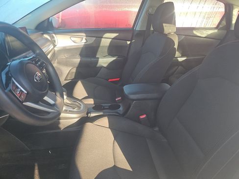 Used 2020 Kia Forte Sedan image 8