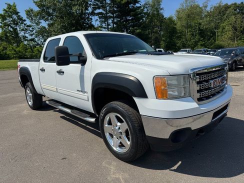 Used 2014 GMC Sierra 2500 SLE AWD/4WD image 7