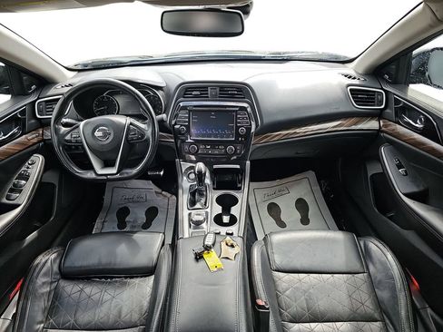 Used 2017 Nissan Maxima Platinum FWD image 13