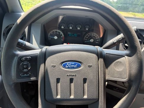 Used 2012 Ford F250 XL w/ PWR Equipment Group AWD/4WD image 22