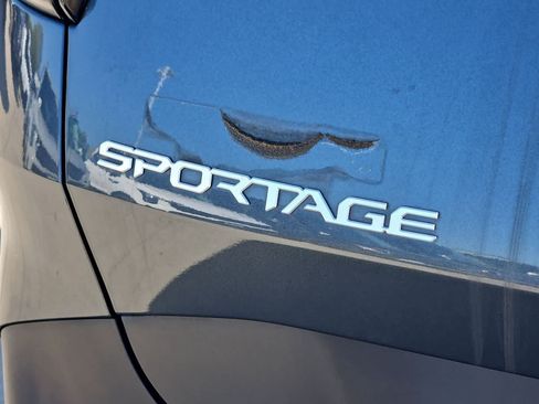 Used 2023 Kia Sportage EX w/ EX Premium Package AWD/4WD image 12