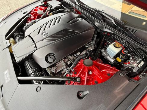 Used 2018 Lexus LC 500 Coupe w/ Sport Package RWD image 23