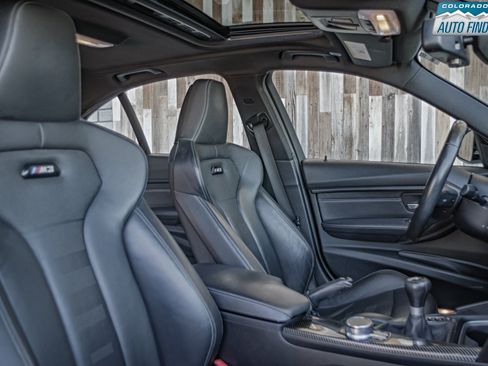 Used 2018 BMW M3 image 22