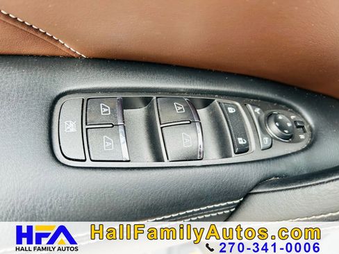 Used 2021 INFINITI QX80 Premium Select w/ All-Season Package image 14