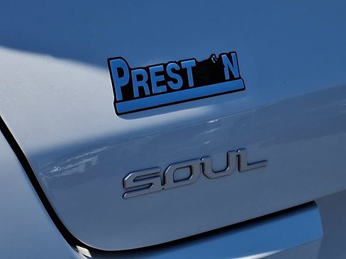 Used 2024 Kia Soul EX FWD image 30