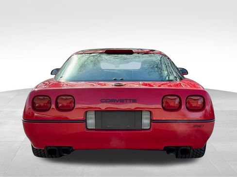 Used 1990 Chevrolet Corvette ZR-1 RWD image 8
