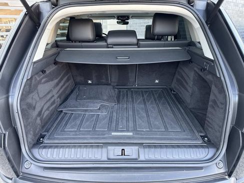 Used 2017 Land Rover Range Rover Sport HSE AWD/4WD image 6