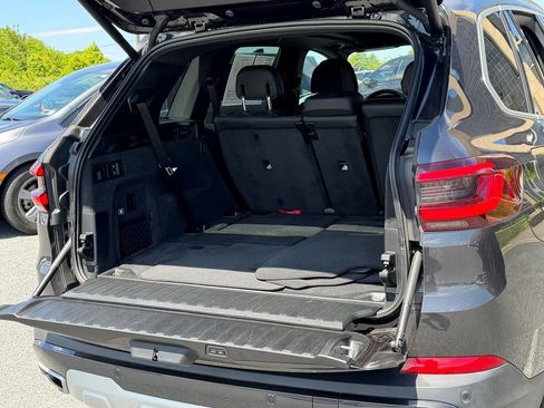 Used 2023 BMW X5 xDrive40i w/ Luxury Seating Package AWD/4WD image 20