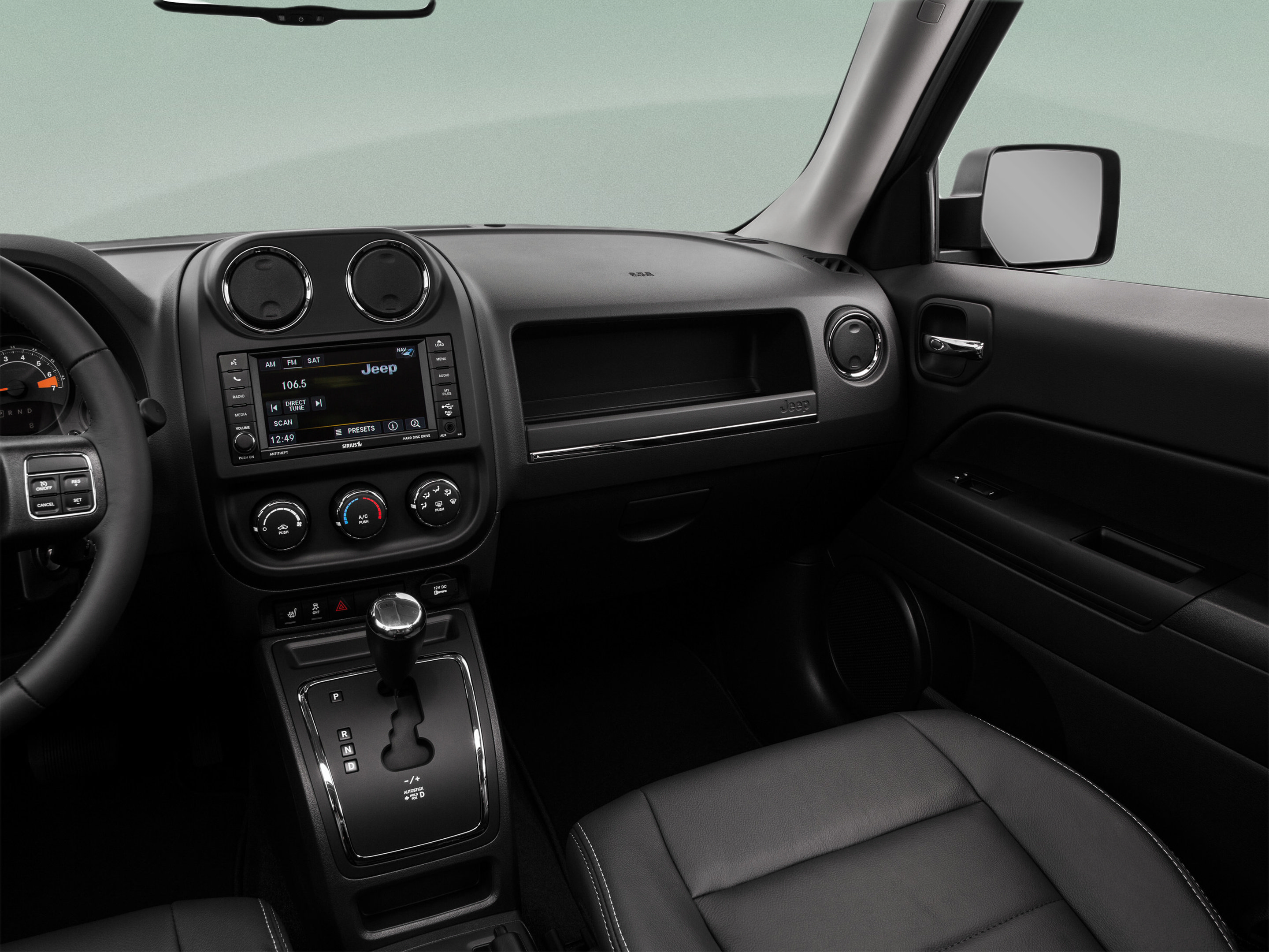 Used 2016 Jeep Patriot Latitude w/ Sun/Sound Group FWD image 58