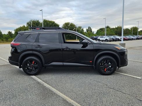 New 2026 Nissan Rogue SV image 15