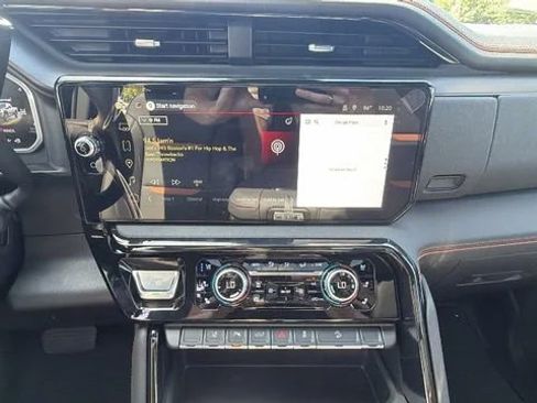 New 2026 GMC Sierra 2500 AT4 w/ Technology Package AWD/4WD image 21