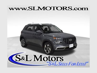 Used 2025 Hyundai Venue SEL