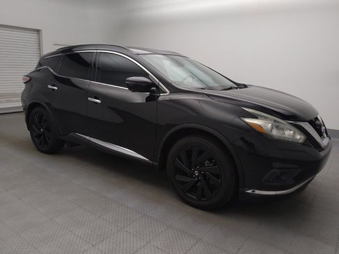 Used 2017 Nissan Murano Platinum w/ Platinum Technology Package FWD image 11