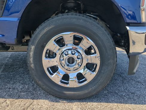 New 2026 Ford F250 Lariat w/ Lariat Ultimate Package image 9