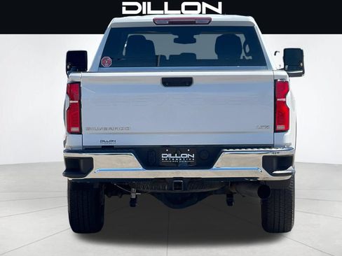 Used 2024 Chevrolet Silverado 2500 LTZ AWD/4WD image 5