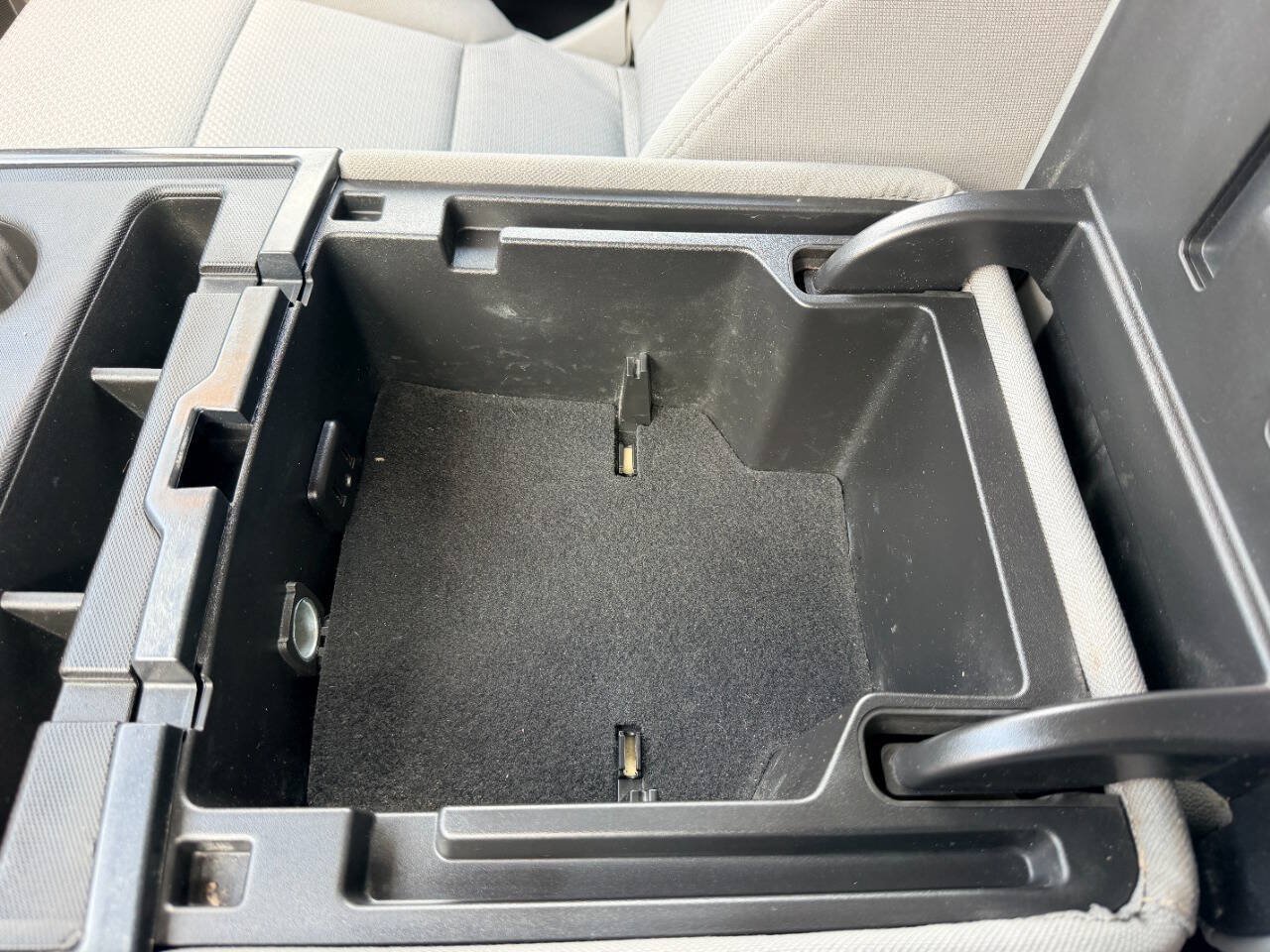 Used 2019 Chevrolet Silverado 2500 W/T AWD/4WD image 39