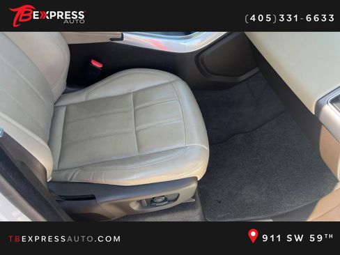 Used 2019 Land Rover Range Rover Sport HSE image 14