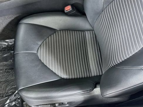 Certified 2021 Toyota Camry SE FWD image 20
