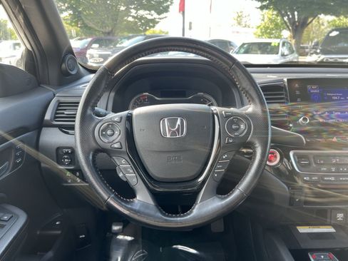 Used 2022 Honda Ridgeline Black Edition image 16