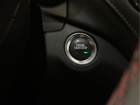 Used 2023 Chevrolet Equinox RS image 16