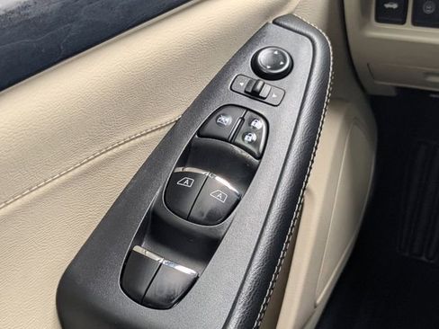 Used 2022 Nissan Maxima Platinum w/ Sport Mat Group image 31