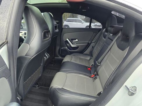 Used 2023 Mercedes-Benz CLA 250 4MATIC image 17