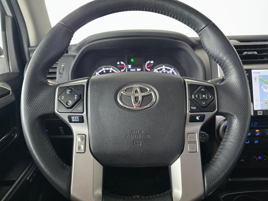 Used 2021 Toyota 4Runner Limited AWD/4WD image 23