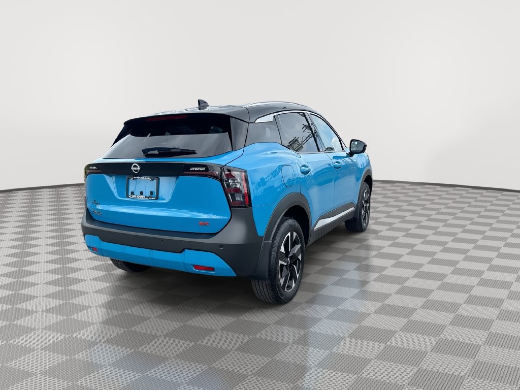 Certified 2025 Nissan Kicks SR FWD image 12