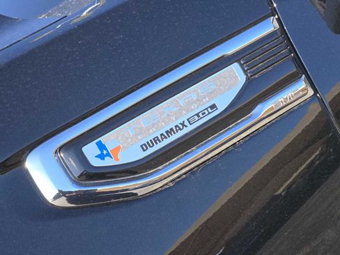 Certified 2024 GMC Sierra 1500 SLT image 10