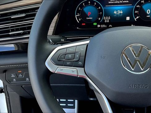 New 2026 Volkswagen Atlas SEL Premium R-Line AWD/4WD image 24
