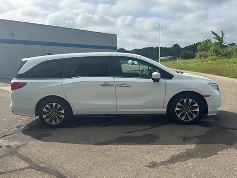 Used 2022 Honda Odyssey EX-L image 6